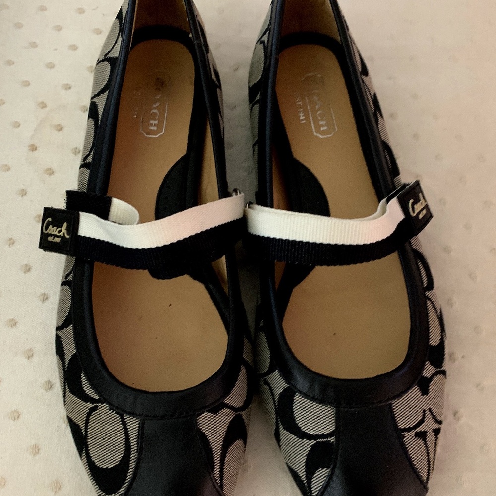 COACH Black Size 9M Flat Shoes
